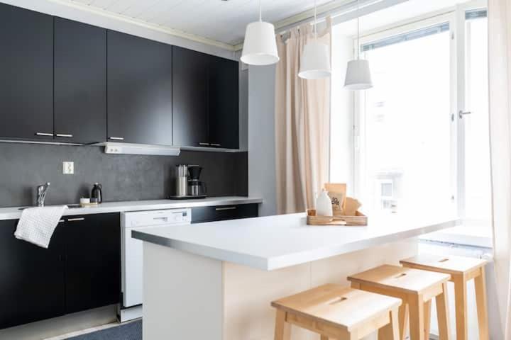 Great Location Between Ratina And Nokia Arena Tampere Ngoại thất bức ảnh